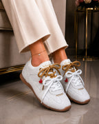 Tenis aure urban tono blaco mujer
