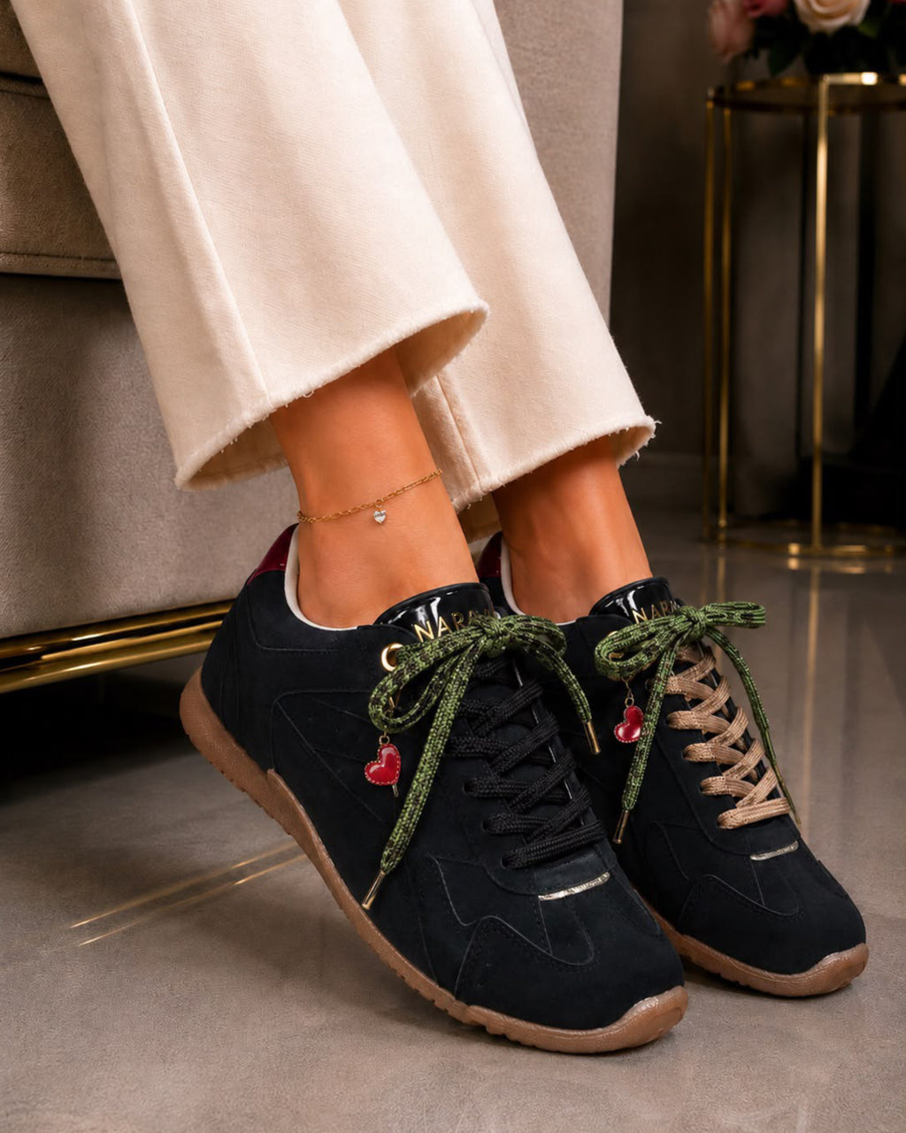 Tenis aure tono negro dama